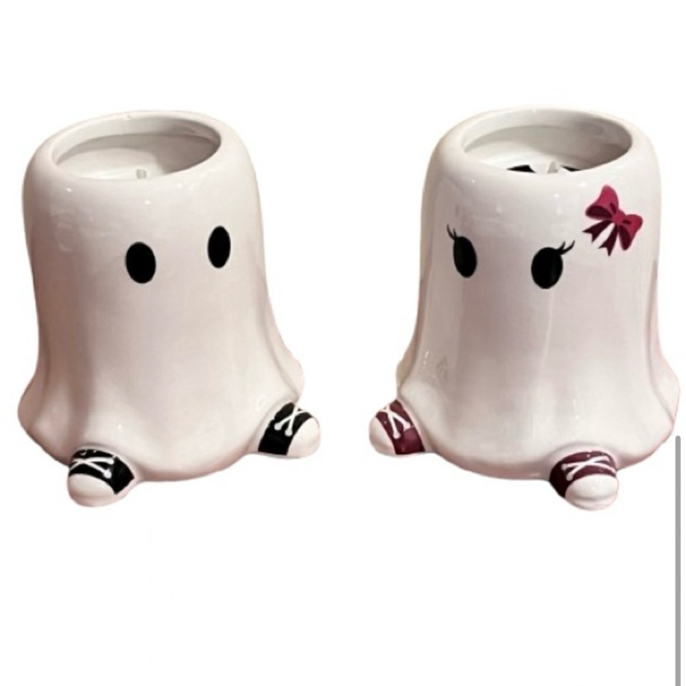 NWT- DW Home- Set of 2 Hand Poured Boy & Girl Ceramic Ghost Scented Candles
